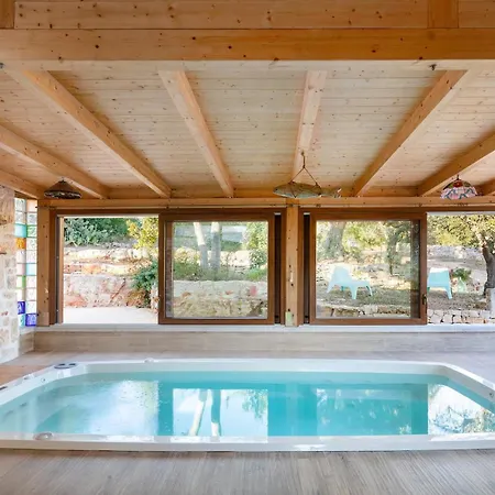 Beautiful Haven With Panoramic Views Over Valley Villa *